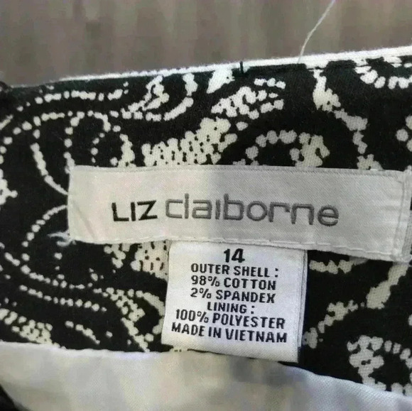Liz  Claiborne skirt - Picture 2 of 4